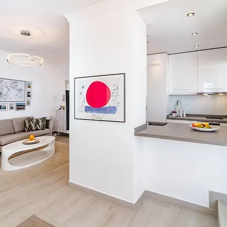 Apartament Victoria Blu Ref #95 *