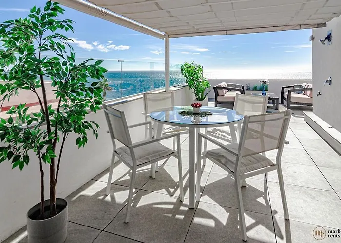 Victoria Blu Ref #95