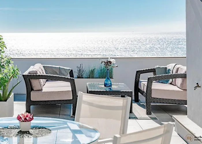 Victoria Blu Ref #95 Estepona