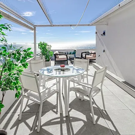 Appartement Victoria Blu Ref #95