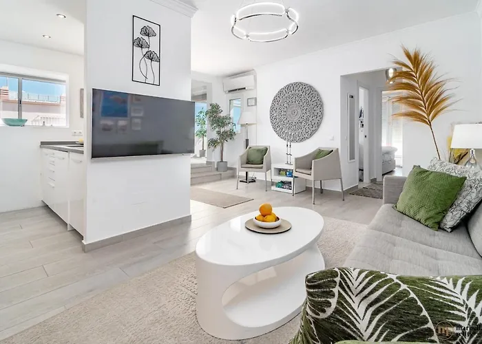 Victoria Blu Ref #95 Estepona