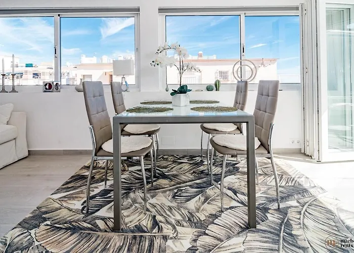 Victoria Blu Ref #95 *